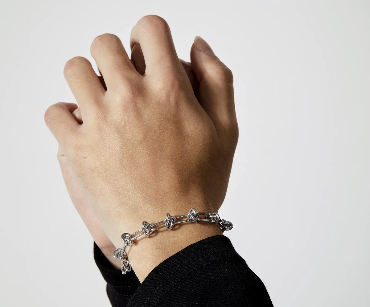 Nemesis thorn-link bracelet in polished 925 silver
