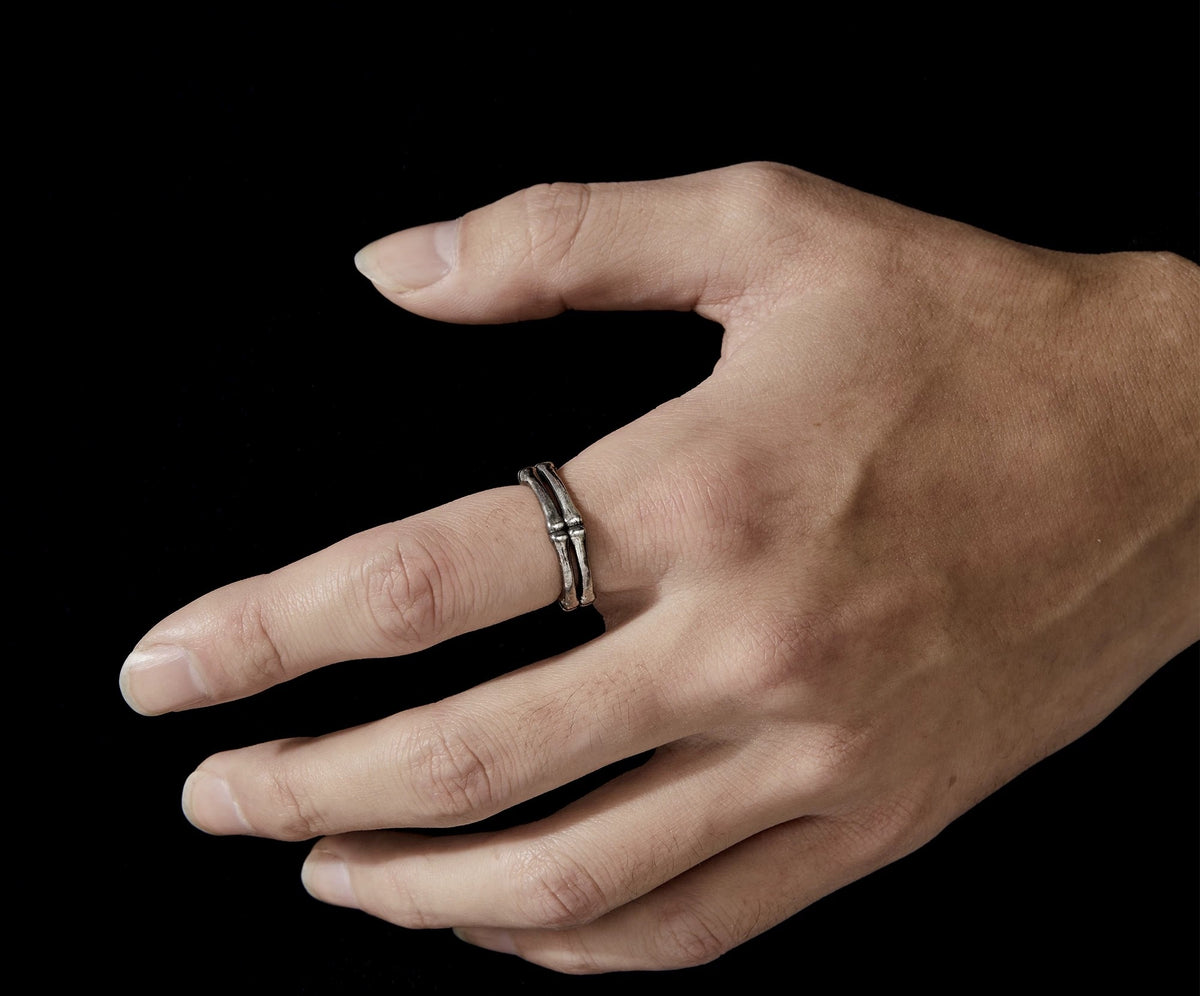 Ossa sculptural 925 silver ring with parallel bone-shaped bars
