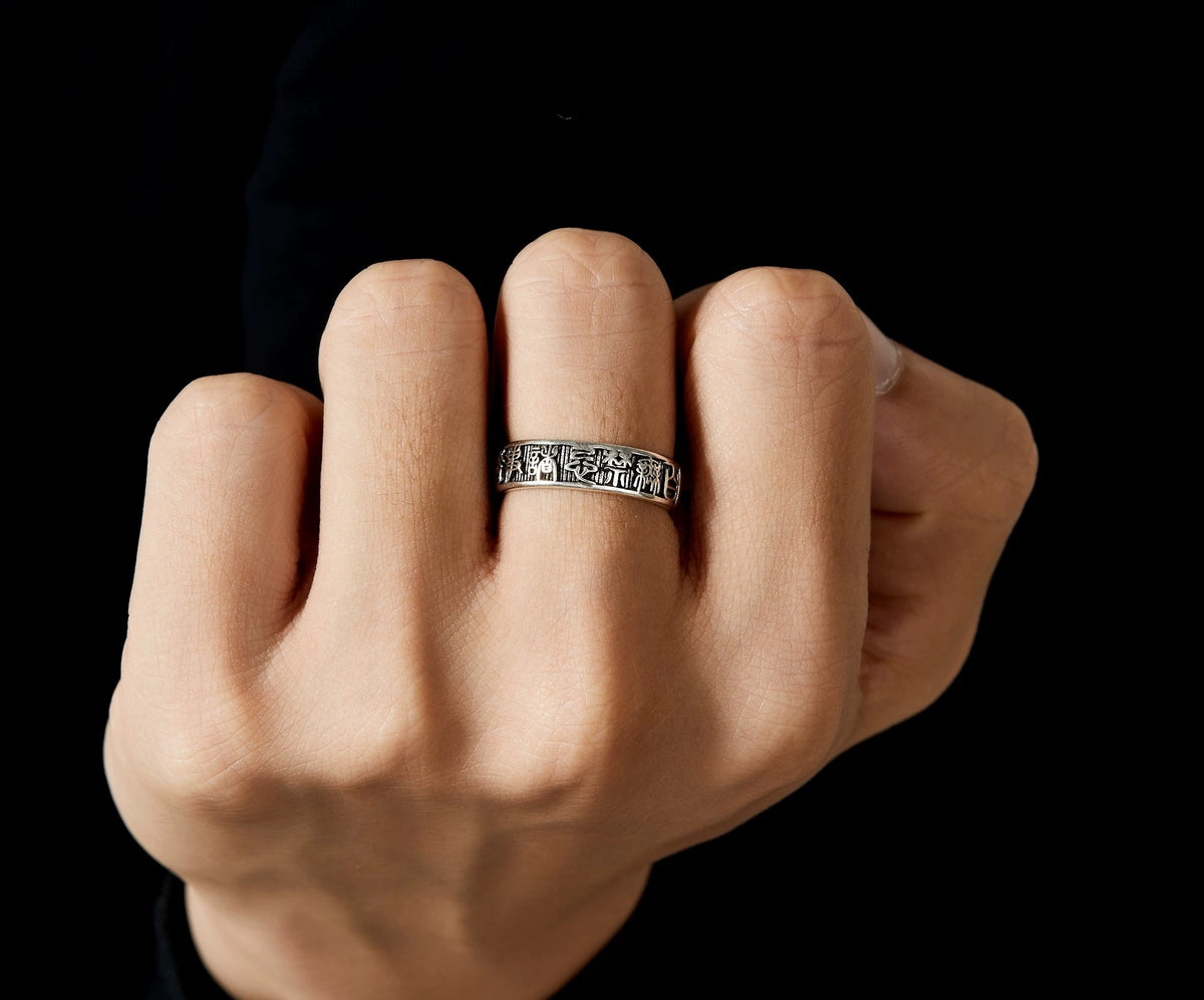 Fortuna antiqued silver adjustable ring with darkened engraving